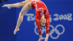 bet365-莱万多夫斯基三赛季高光，巴黎圣日耳曼球迷沸腾！